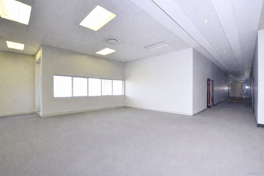 To Let Commercial Property for Rent in Dal Josafat Western Cape